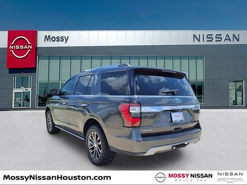 Used 2020 Ford Expedition Limited image 6