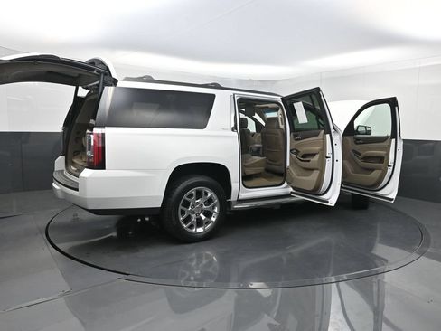 Used 2015 GMC Yukon XL SLT w/ Open Road Package RWD image 40
