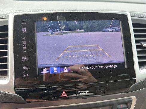 Used 2020 Honda Ridgeline RTL image 8