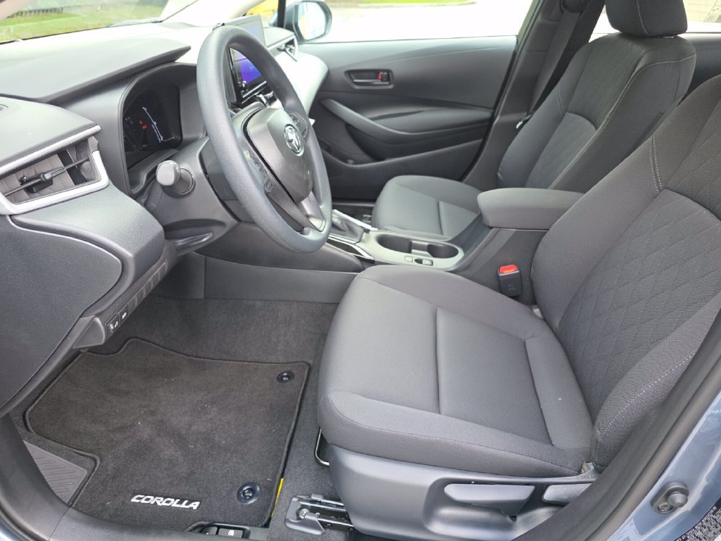 New 2027 Toyota Corolla LE w/ LE Premium Package FWD image 24