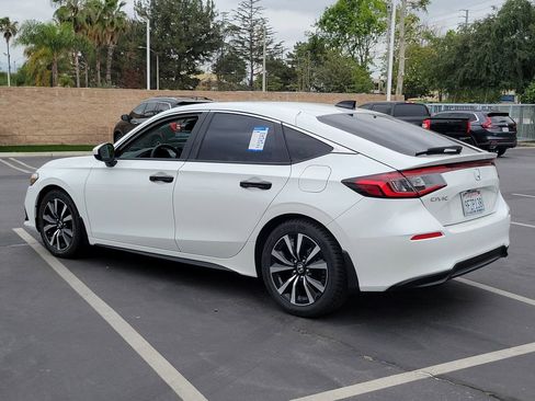 Certified 2023 Honda Civic EX-L image 4