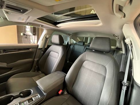 Used 2023 Honda Civic EX image 11