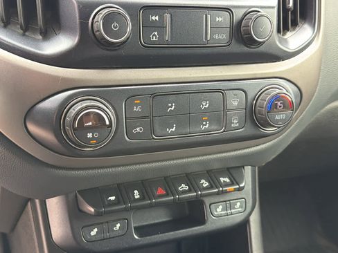 Used 2019 Chevrolet Colorado Z71 image 13