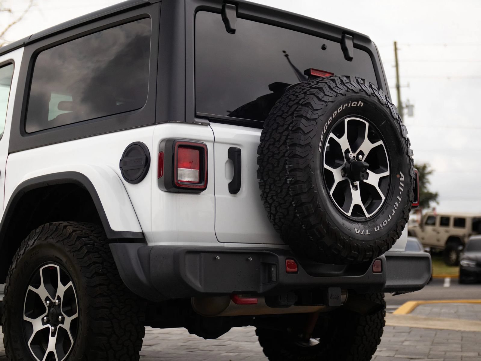 Used 2021 Jeep Wrangler Rubicon AWD/4WD image 13