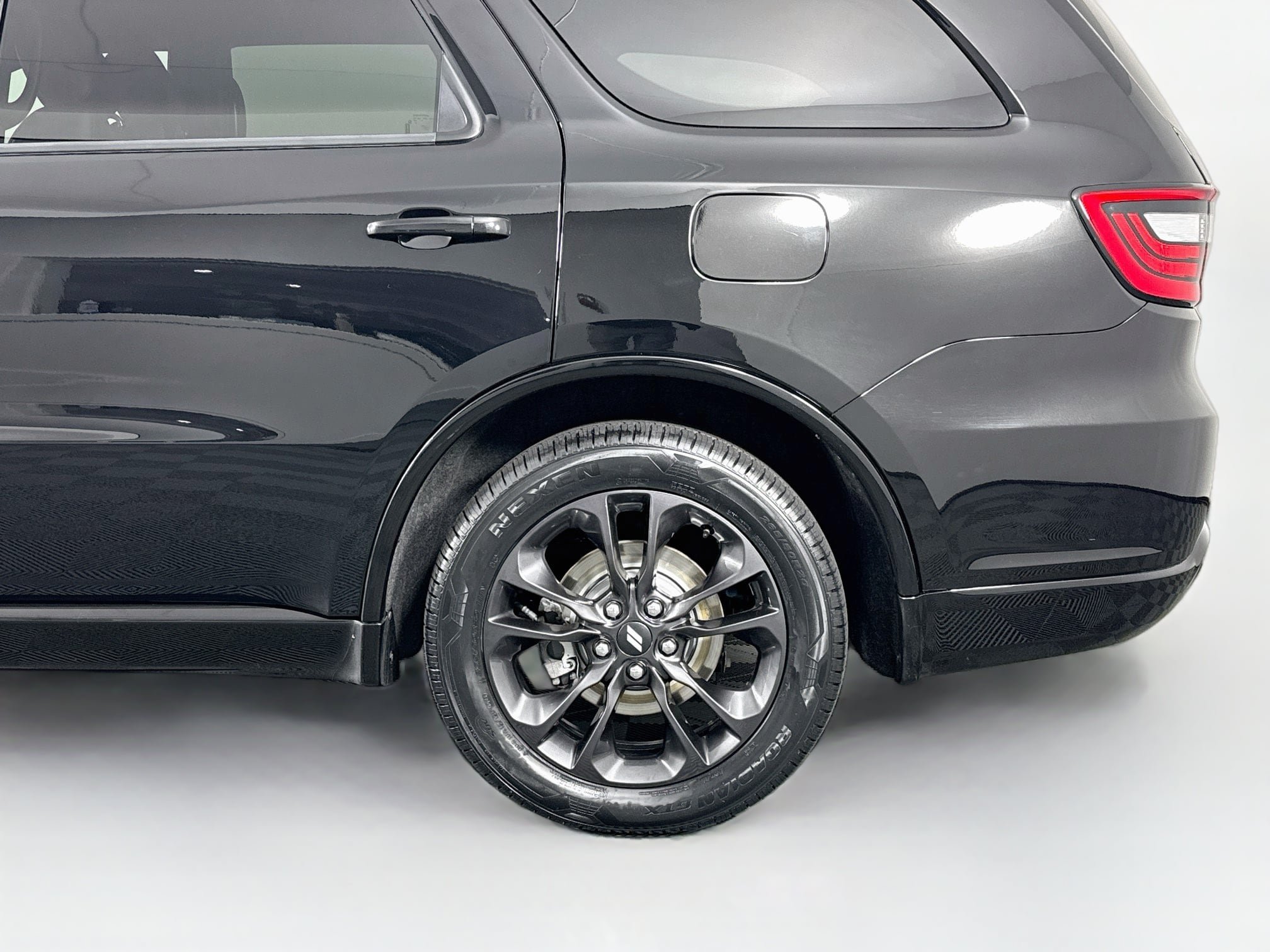 Used 2025 Dodge Durango R/T AWD/4WD image 44