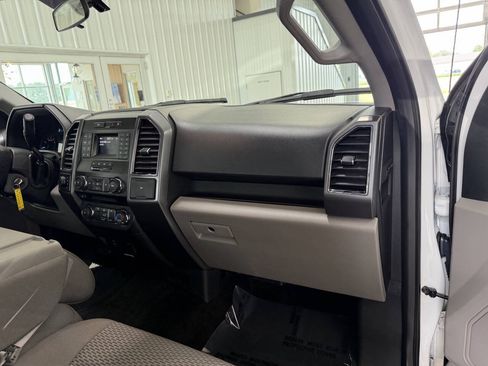 Used 2018 Ford F150 XLT AWD/4WD image 29
