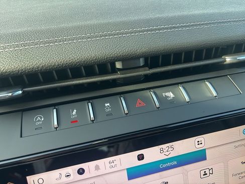 New 2026 Jeep Grand Cherokee L Limited AWD/4WD image 22