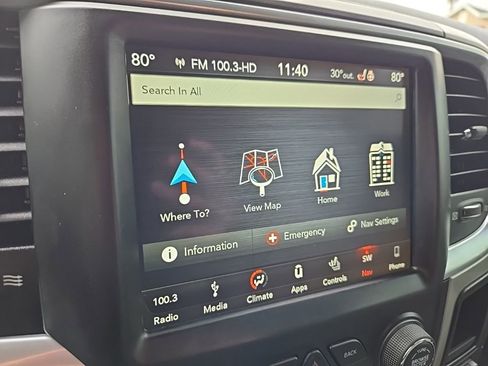 Used 2018 RAM 2500 Big Horn w/ Harvest Edition image 32