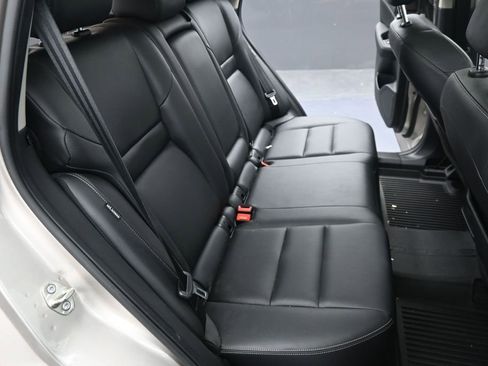 Used 2021 Nissan Rogue SL AWD/4WD image 32