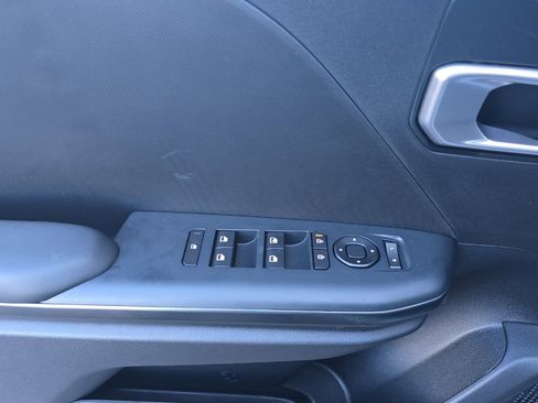 New 2026 Kia K4 LXS image 9