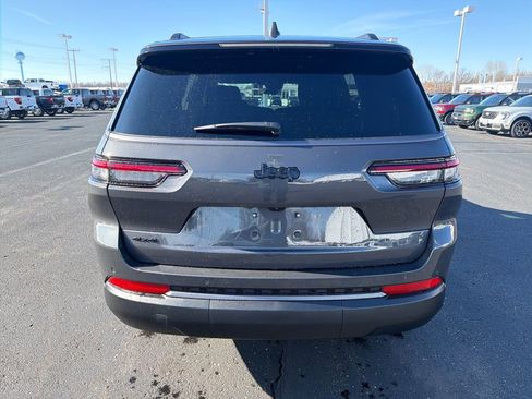 New 2026 Jeep Grand Cherokee L Limited w/ Limited Altitude Package image 4