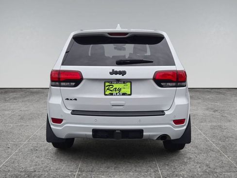 Certified 2021 Jeep Grand Cherokee Laredo X AWD/4WD image 14