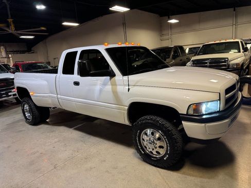 Used 1998 Dodge Ram 3500 Truck 4x4 Quad Cab image 1