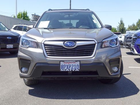 Used 2020 Subaru Forester Premium AWD/4WD image 3
