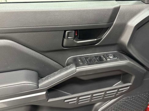 New 2025 Toyota Tacoma SR5 image 15