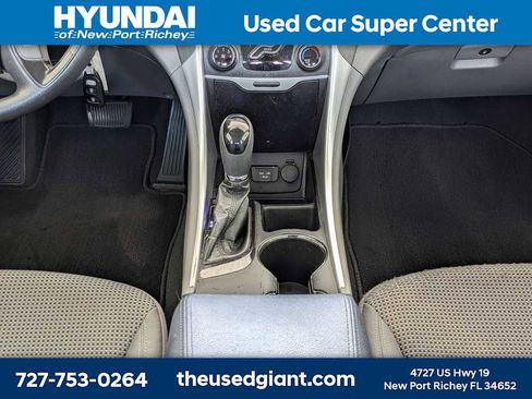 Used 2012 Hyundai Sonata GLS image 18
