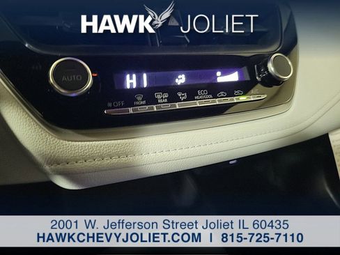 Used 2024 Toyota Corolla SE image 18