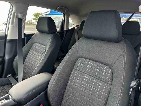 New 2026 Honda HR-V LX image 11