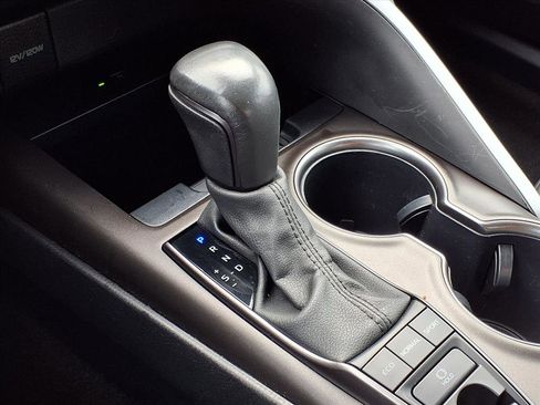 Used 2024 Toyota Camry XSE image 20