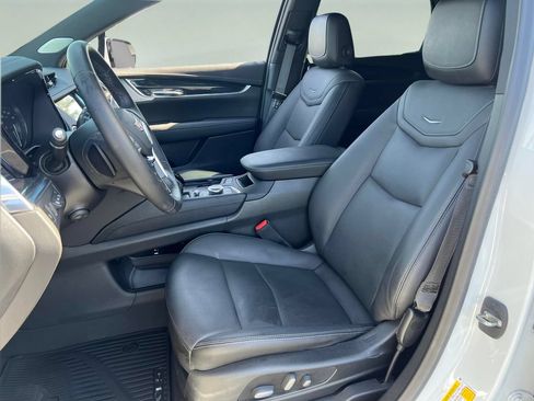 Used 2021 Cadillac XT5 Premium Luxury FWD image 14