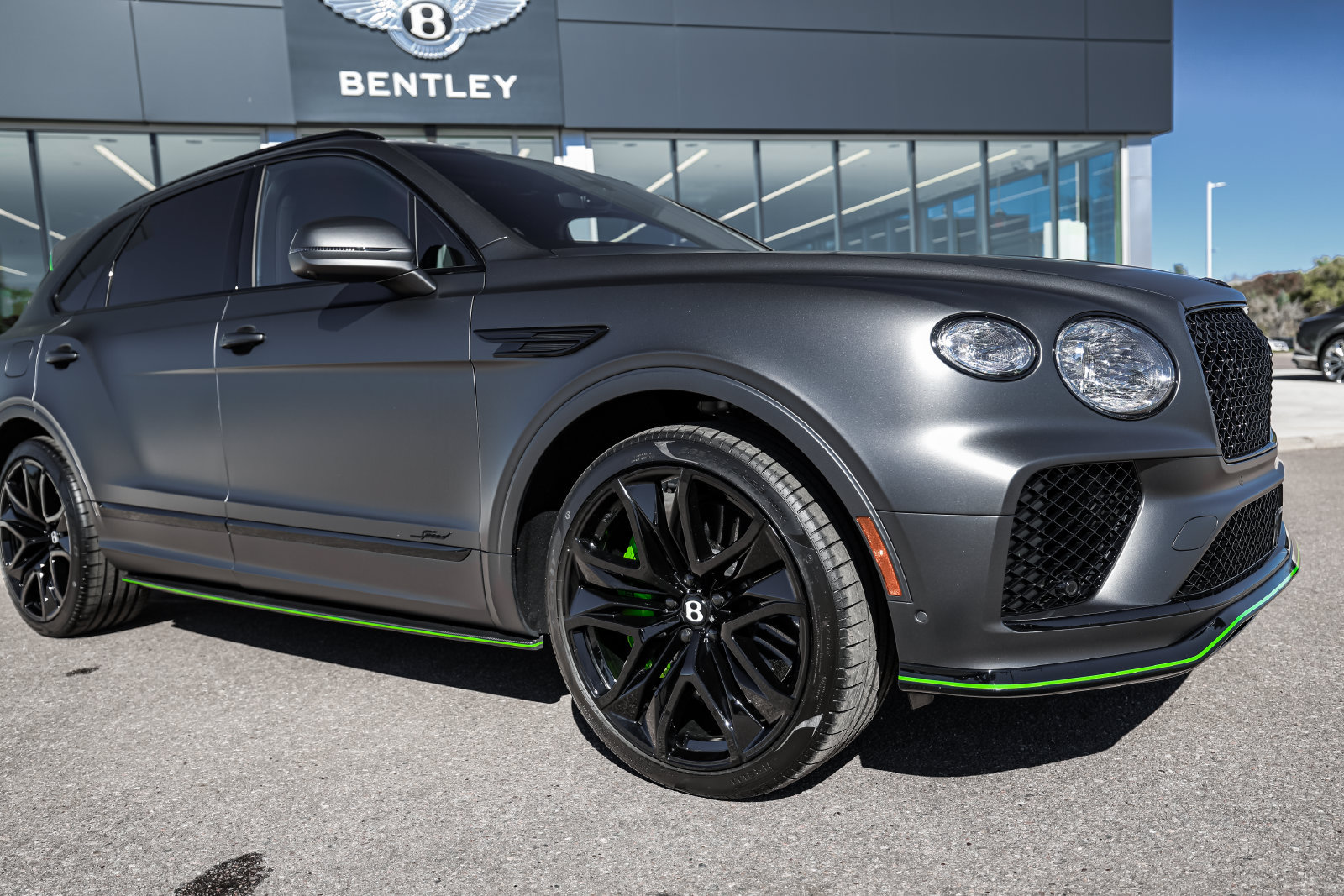Used 2026 Bentley Bentayga Speed AWD/4WD image 18