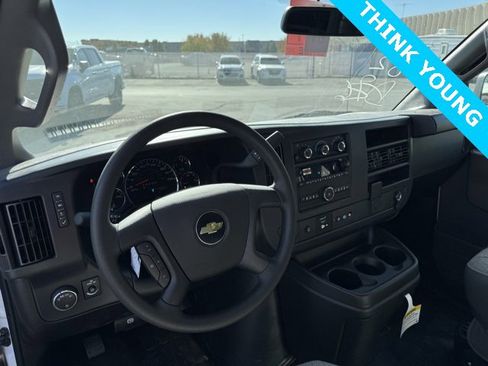 New 2025 Chevrolet Express 2500 w/ Enhanced Convenience Package image 13