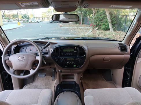 Used 2003 Toyota Sequoia SR5 image 14