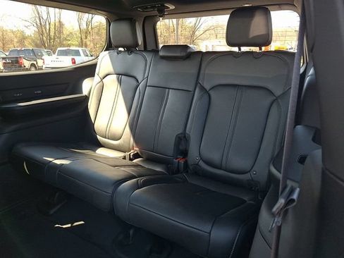 New 2026 Jeep Grand Wagoneer Limited AWD/4WD image 8