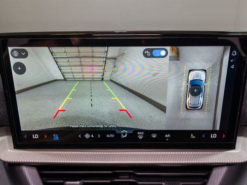 Used 2025 Ford Explorer ST AWD/4WD image 21