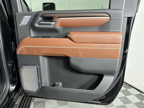 New 2026 GMC Sierra 2500 Denali Ultimate AWD/4WD image 12