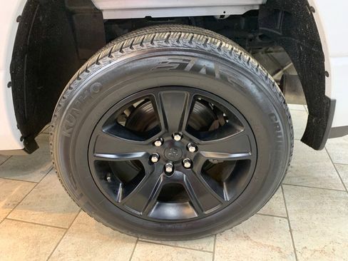 Used 2020 RAM 1500 Big Horn image 10