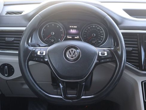 Used 2018 Volkswagen Atlas SEL AWD/4WD image 18