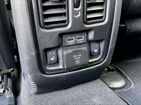 Used 2023 Dodge Durango GT AWD/4WD image 37