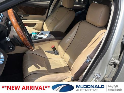 Used 2016 Jaguar XJ R-Sport AWD/4WD image 4