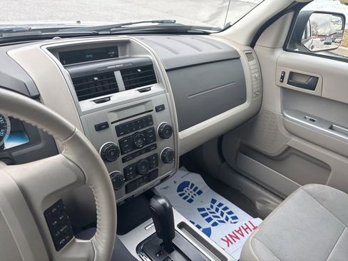 Used 2012 Ford Escape XLT image 15