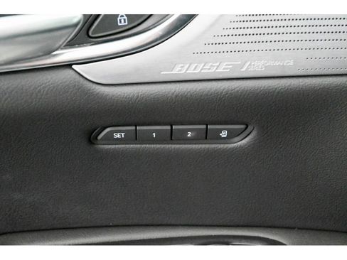 Certified 2023 Cadillac XT5 Sportv image 32