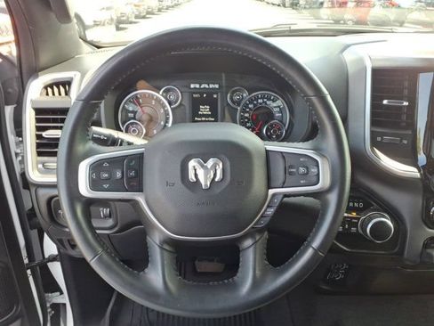 Used 2023 RAM 1500 Big Horn AWD/4WD image 18