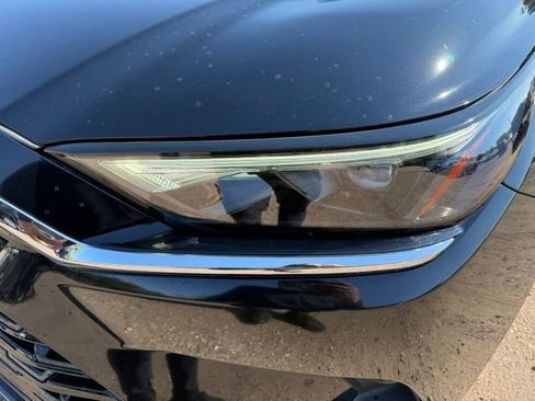 Used 2024 Toyota Grand Highlander AWD Hybrid image 9