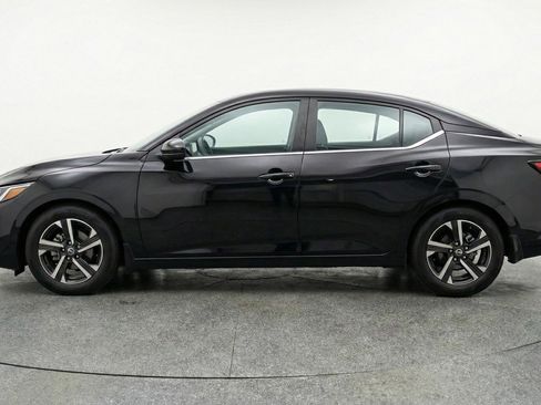 Used 2025 Nissan Sentra SV FWD image 5