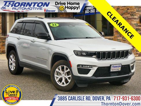 Used 2022 Jeep Grand Cherokee Limited AWD/4WD image 1