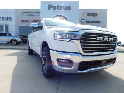 New 2025 RAM 1500 Laramie image 8