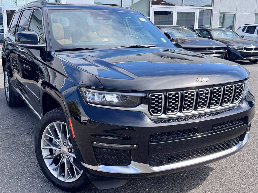 Used 2025 Jeep Grand Cherokee L Summit AWD/4WD image 1