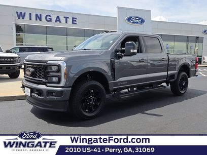 New 2026 Ford F250 Lariat w/ Black Appearance Package
