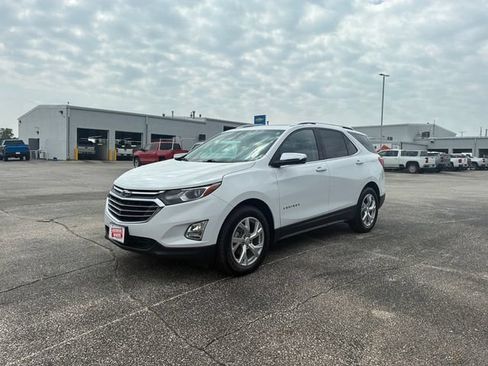 Used 2021 Chevrolet Equinox Premier AWD/4WD image 10