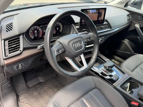 Used 2023 Audi Q5 2.0T Premium Plus w/ Premium Plus Package AWD/4WD image 17