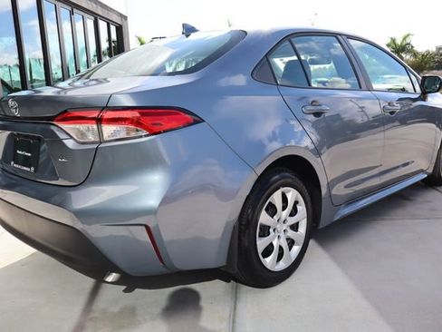 Used 2025 Toyota Corolla LE FWD image 3