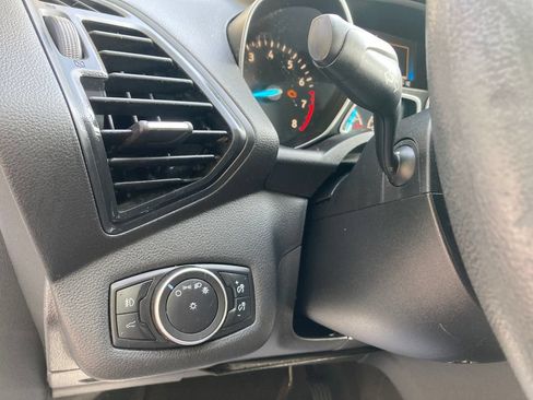 Used 2018 Ford Escape SE w/ SE Sync 3 Package AWD/4WD image 18