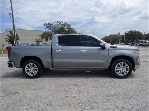 Certified 2023 Chevrolet Silverado 1500 LTZ AWD/4WD image 3