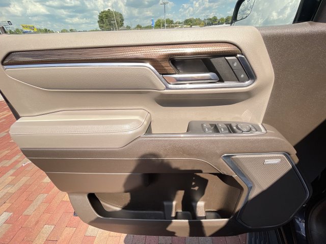 Used 2024 Chevrolet Silverado 1500 RST w/ Convenience Package II AWD/4WD image 10
