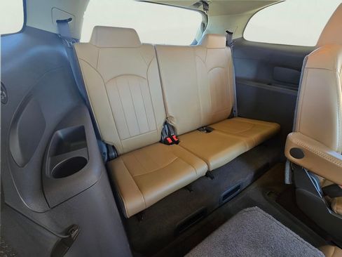 Used 2015 Buick Enclave Leather image 13